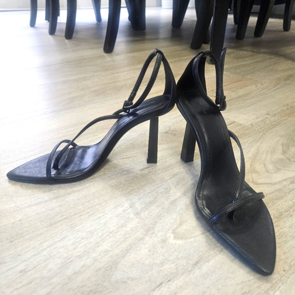 NWOT Bershka Black Strappy Heels Size 38